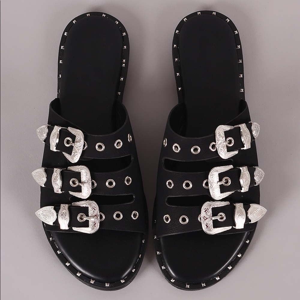 Black studded 3 strap buckle sandals 1 LEFT!!!! - Picture 3 of 6